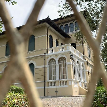Villa Maria Luisa . Splendida Villa Liberty Лукка Екстер'єр фото